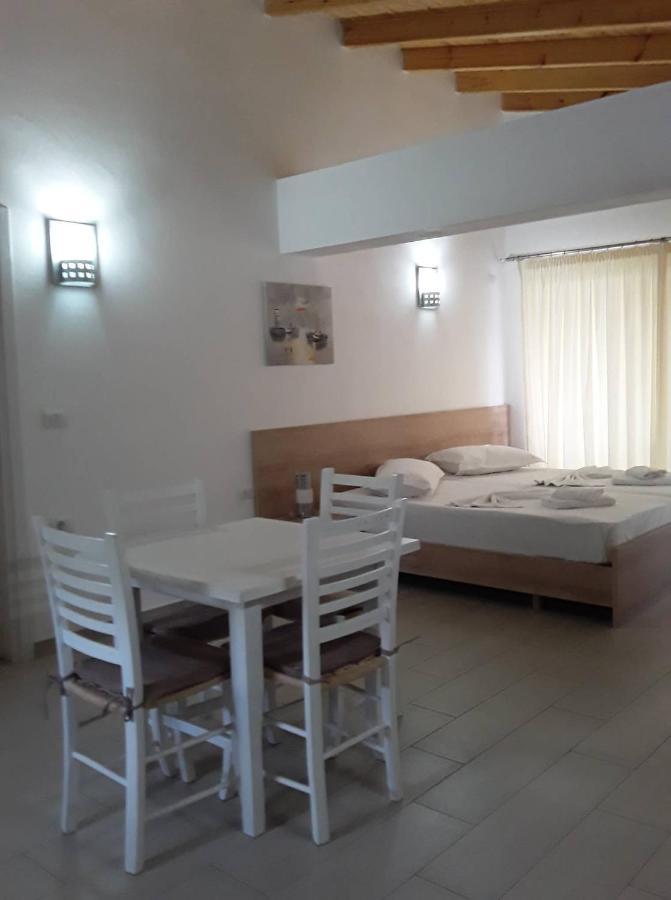 Caldera Vista Apartaments Saranda Extérieur photo