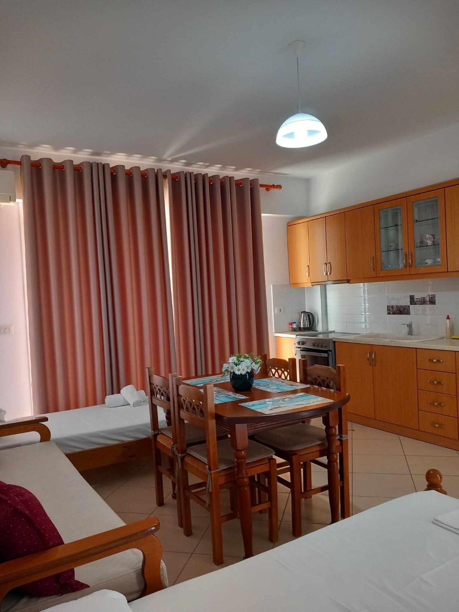 Caldera Vista Apartaments Saranda Extérieur photo